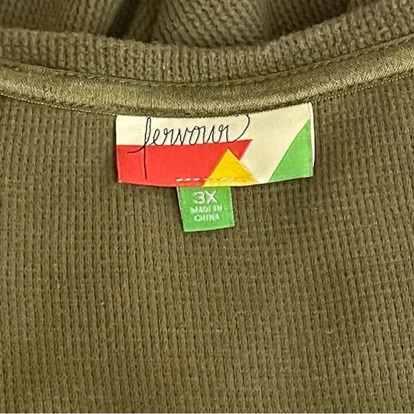 Fervour ModCloth Waffle Knit Top Roll Tab Long Sleeve Scoop Neck - Picture 6 of 8